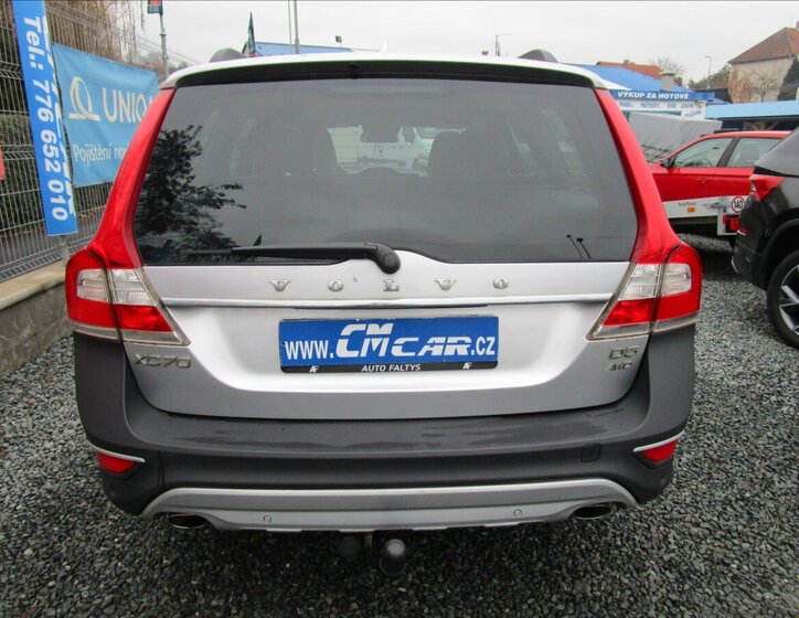 Volvo XC70 5