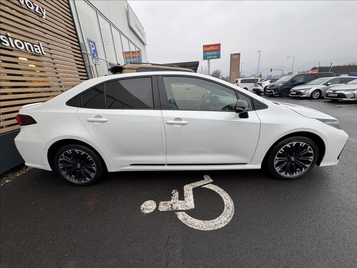 Toyota Corolla Sedan 1,8 l 72 kw