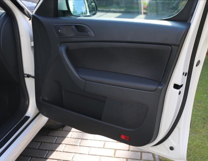 Škoda Yeti Kombi 1,2 l 77 kw