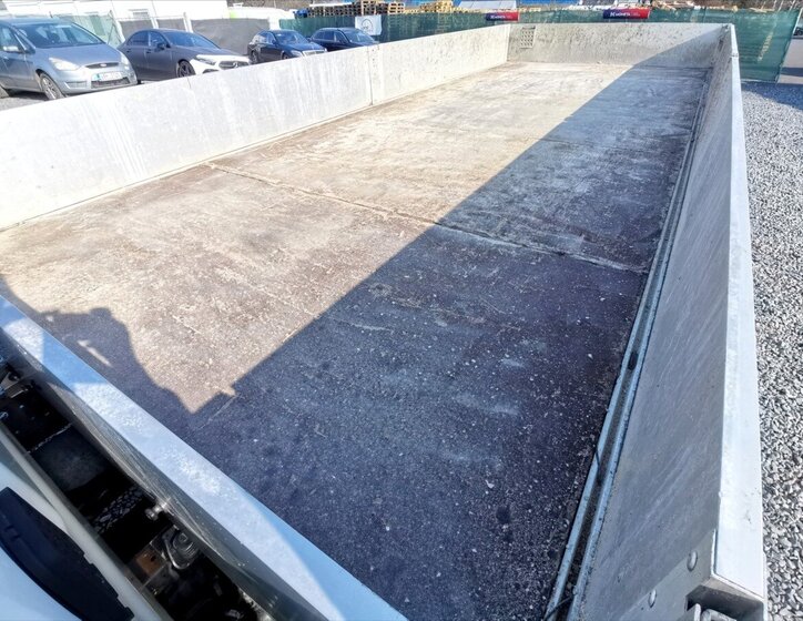 Iveco Daily Valník 3,0 l 125 kw