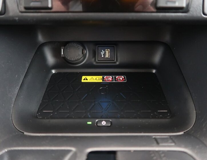 Toyota RAV4 SUV 2,5 l 131 kw