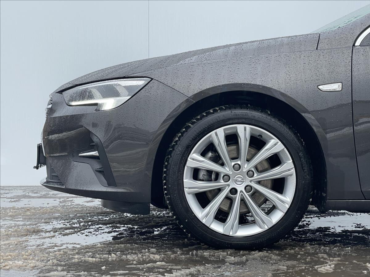 Opel Insignia Liftback 2,0 l 147 kw