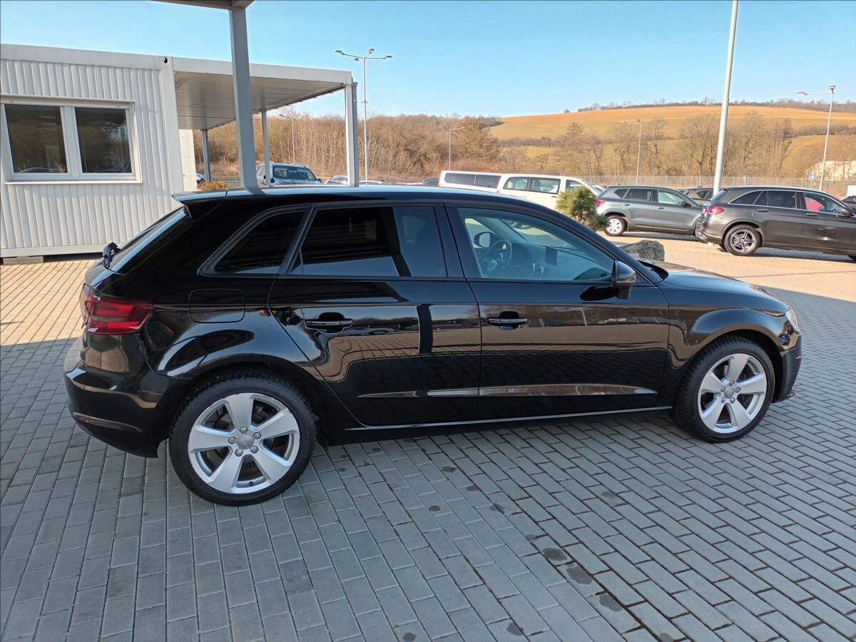 Audi A3 Hatchback 1,2 l 77 kw