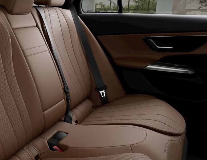 Mercedes-Benz Třídy E Kombi 2,0 l 162 kw