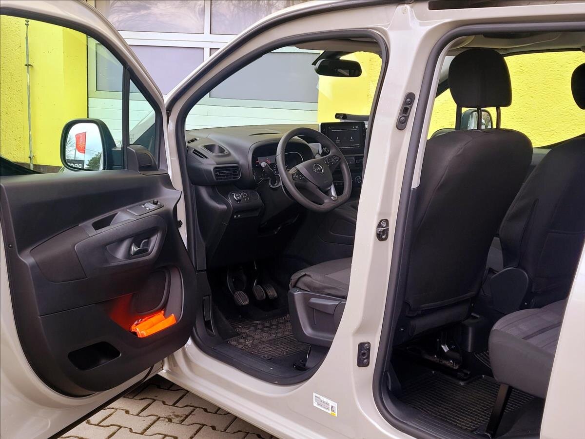 Opel Combo MPV 1,2 l 81 kw