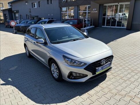 Hyundai i30 Kombi 998,0 88 kw