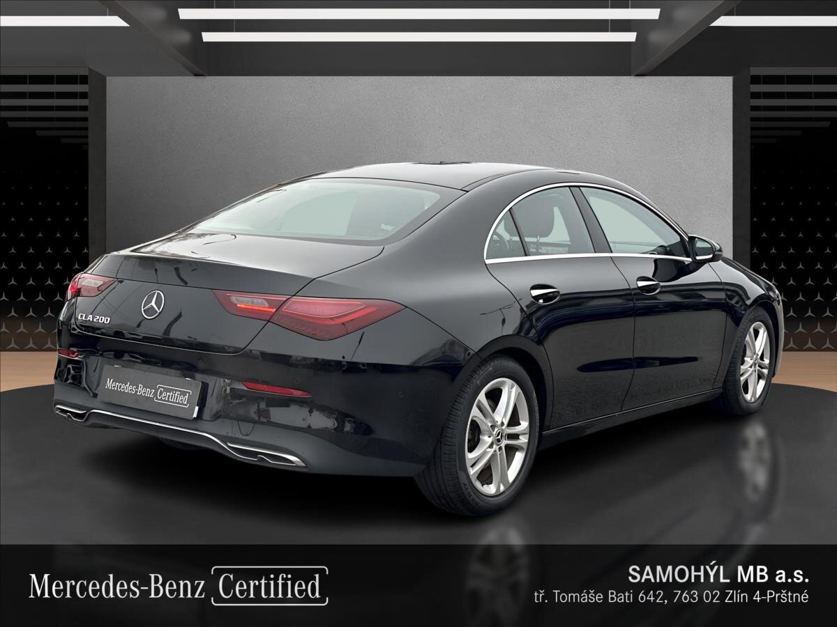 Mercedes-Benz CLA Sedan 1,3 l 120 kw