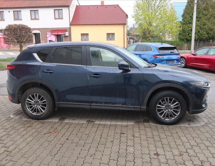 Mazda CX-5 Kombi 2,0 l 121 kw