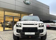 Land Rover Defender SUV 4,4 l 467 kw
