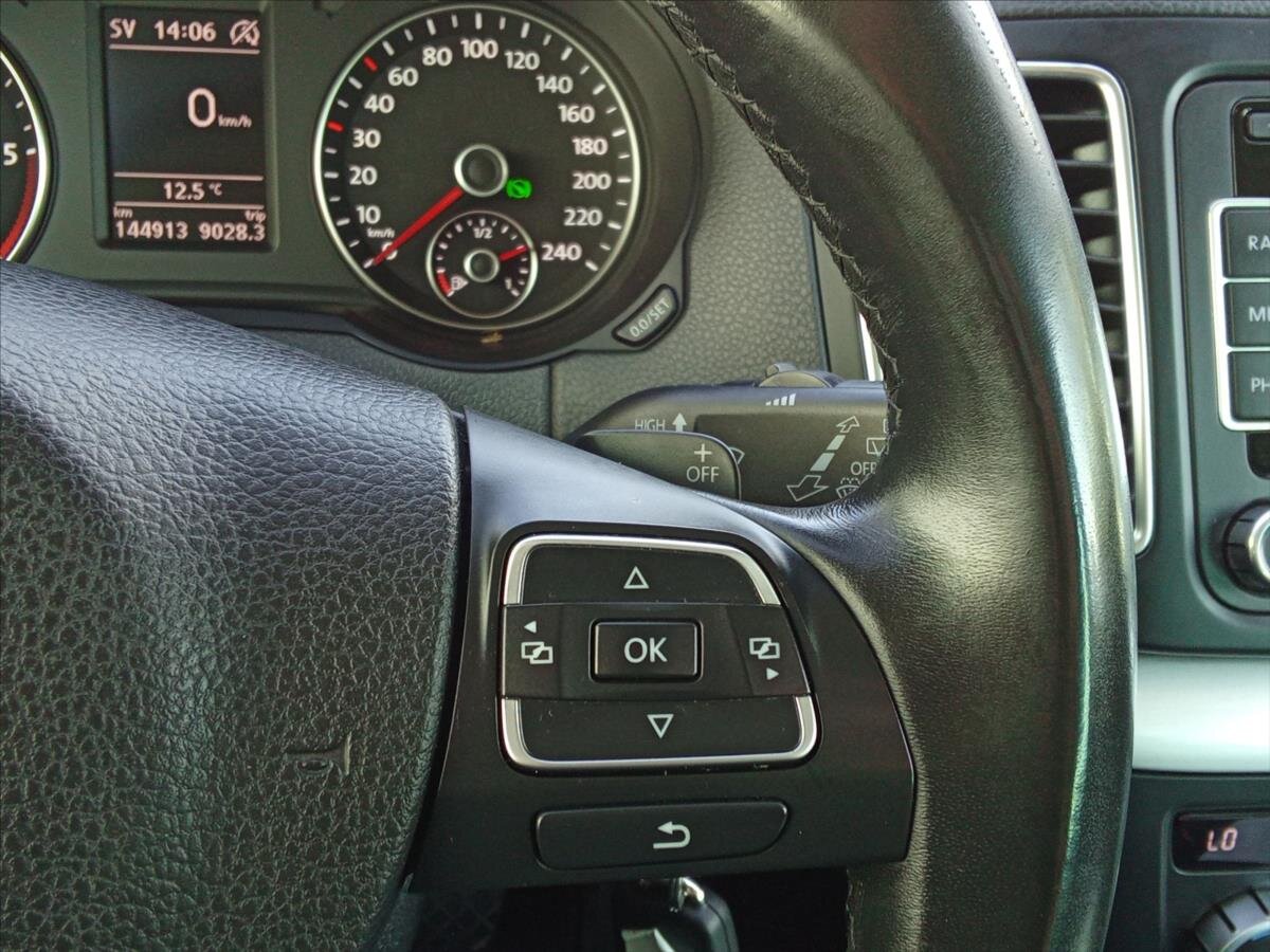 Volkswagen Sharan MPV 2,0 l 103 kw