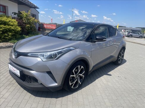 Toyota C-HR Hatchback 1,8 l 72 kw