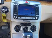 Volkswagen Passat 10