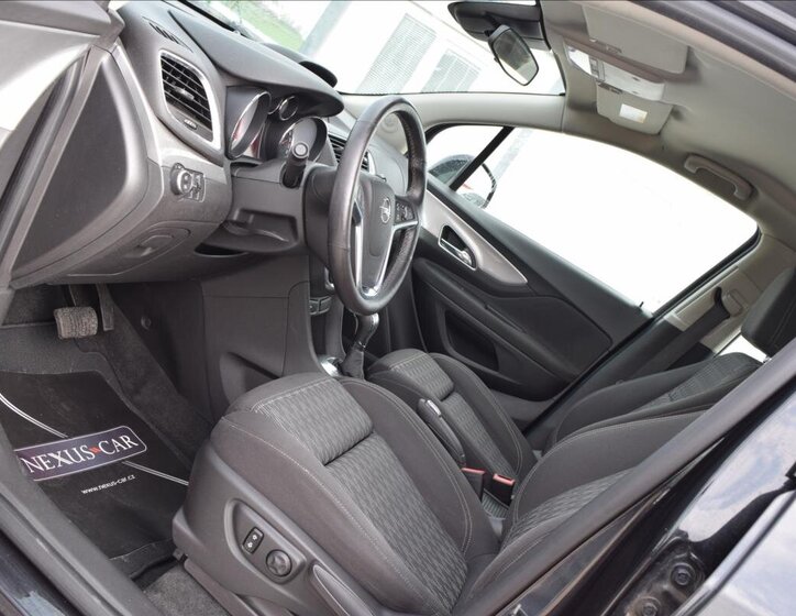 Opel Mokka SUV / Terénní 1,4 l 103 kw
