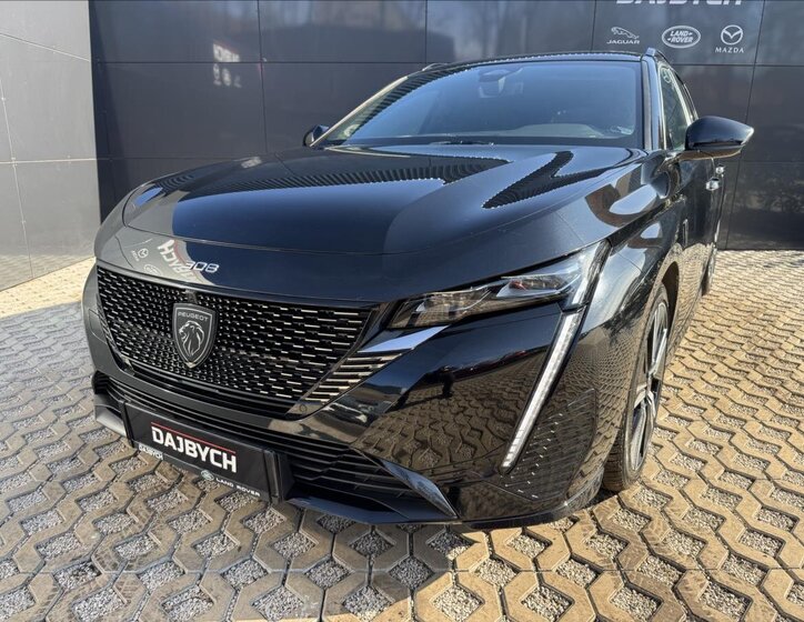 Peugeot 308 Kombi 1,2 l 96 kw