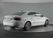 Škoda Superb Liftback 1,4 l 160 kw