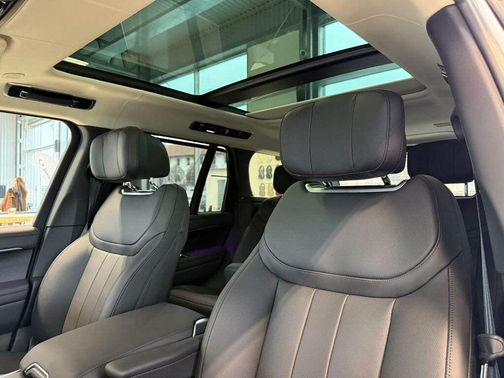 Land Rover Range Rover SUV / Terénní 4,4 l 390 kw