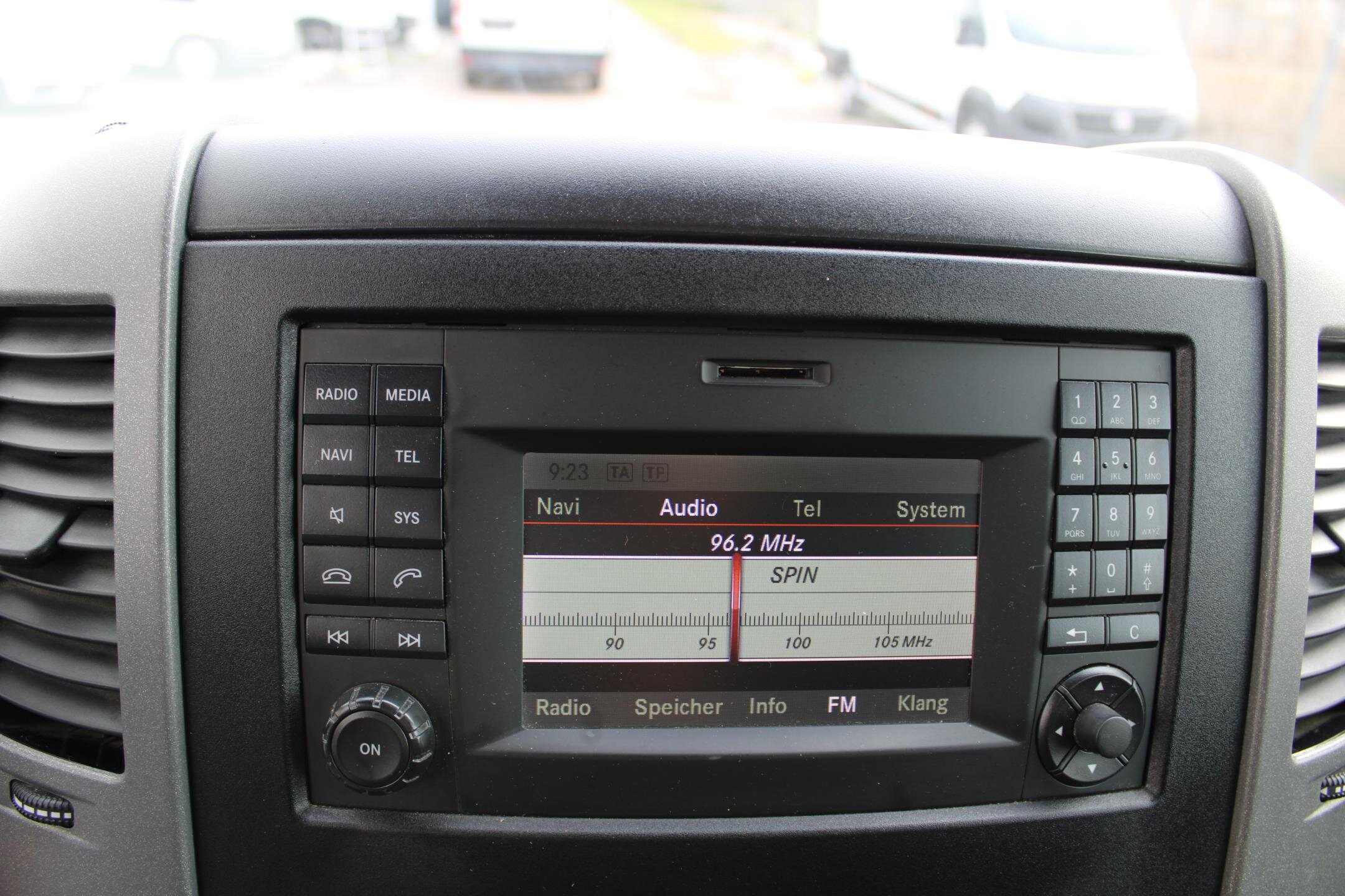 Mercedes-Benz Sprinter Užitková 2,1 l 120 kw