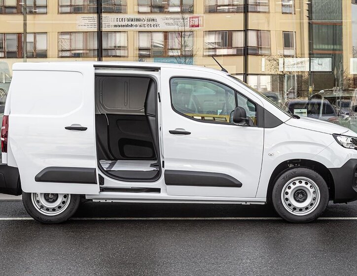 Peugeot Partner Skříň 1,5 l 96 kw