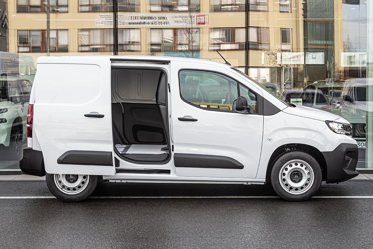 Peugeot Partner Skříň 1,5 l 96 kw