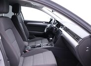 Volkswagen Passat 11