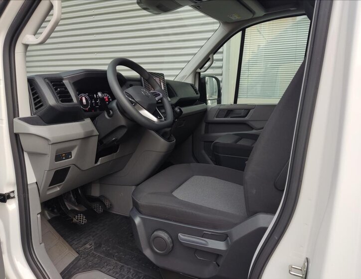Volkswagen Crafter 8