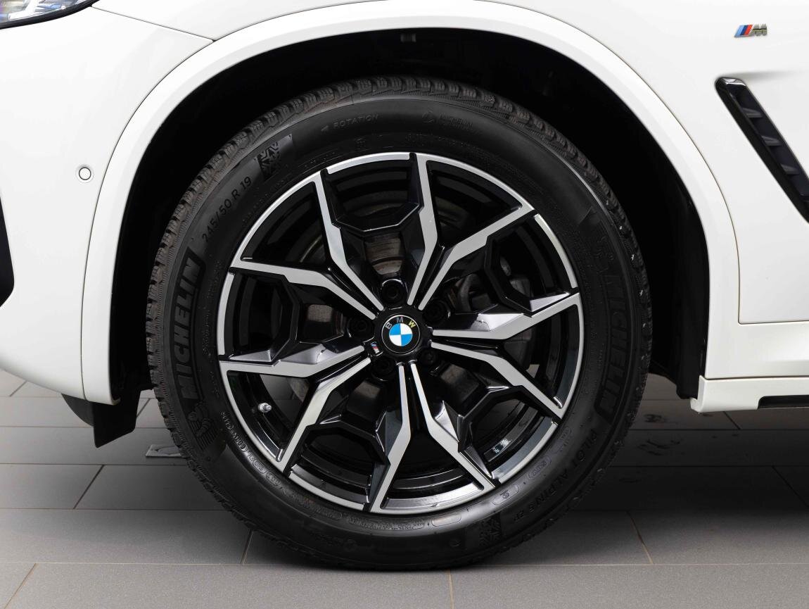 BMW X3 SUV / Terénní 2,0 l 140 kw