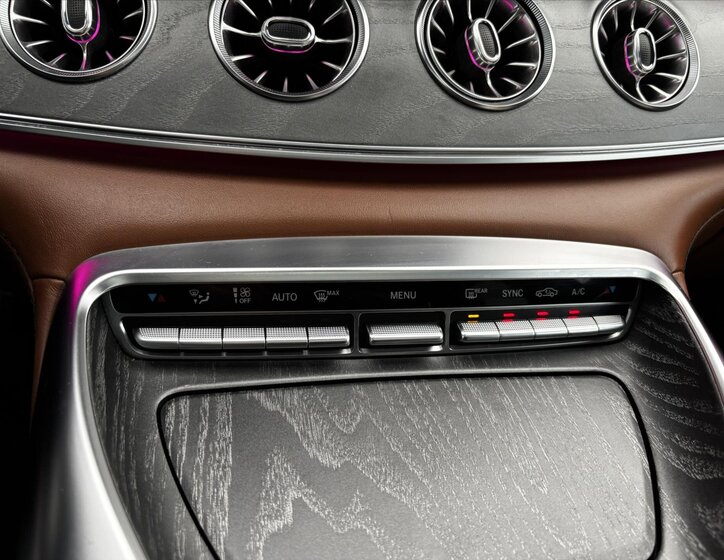 Mercedes-Benz AMG GT Kupé 3,0 l 320 kw