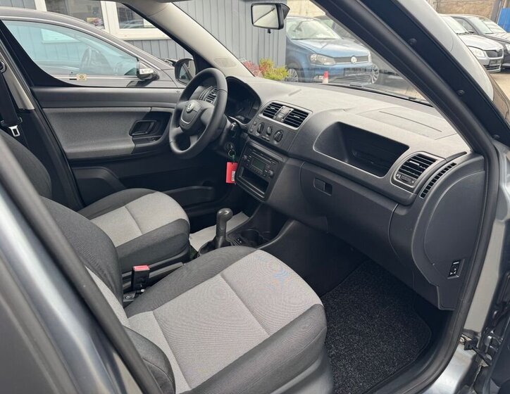 Škoda Roomster MPV 1,2 l 51 kw