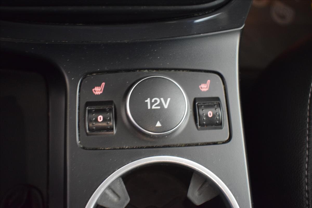 Ford Kuga SUV 2,0 l 120 kw