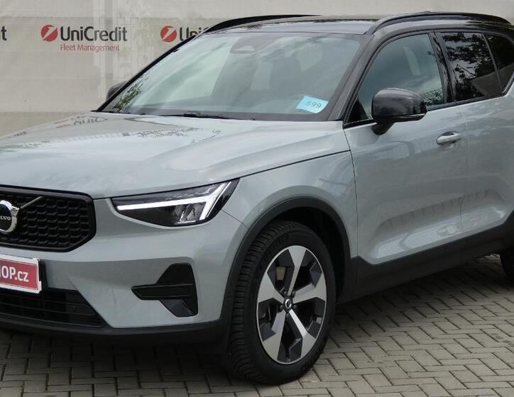 Volvo XC40 1