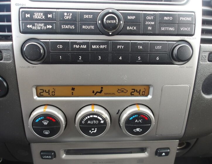 Nissan Navara Pick-up 2,5 l 126 kw