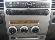 Nissan Navara Pick-up 2,5 l 126 kw