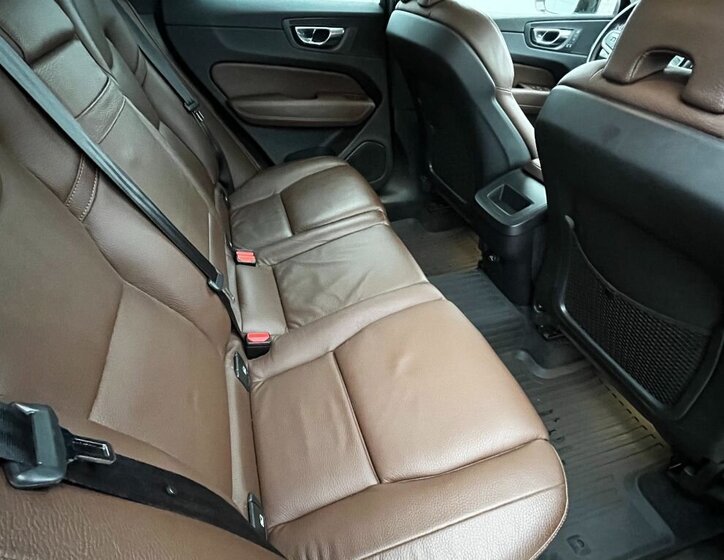 Volvo XC60 SUV 2,0 l 184 kw