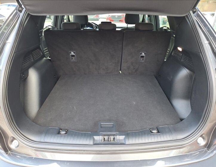 Ford Kuga SUV 2,0 l 110 kw