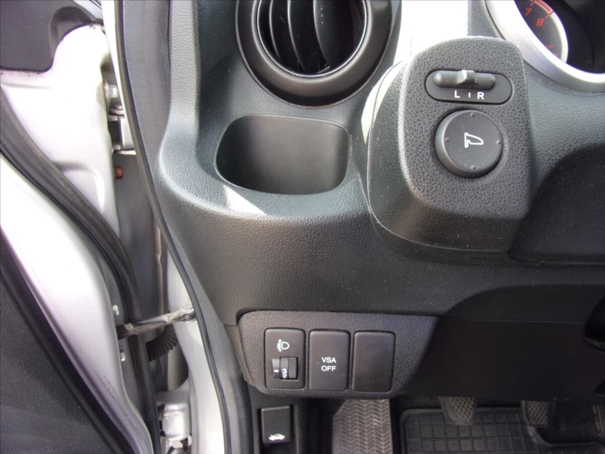 Honda Jazz Hatchback 1,2 l 66 kw