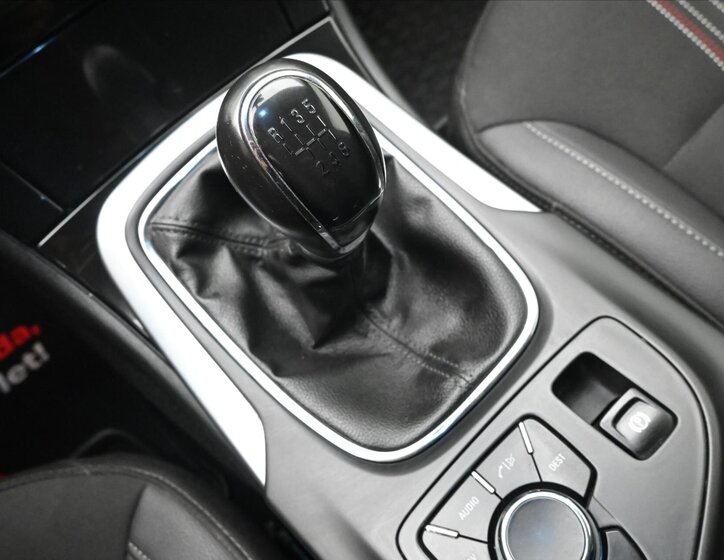 Opel Insignia Ostatní 2,0 l 118 kw