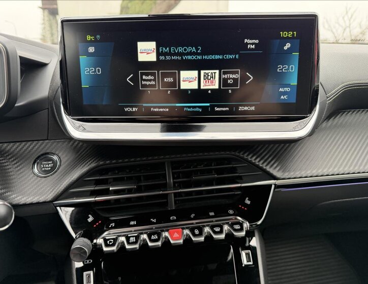 Peugeot 2008 SUV 0,0 100 kw