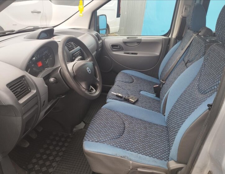 Fiat Scudo MPV 2,0 l 88 kw