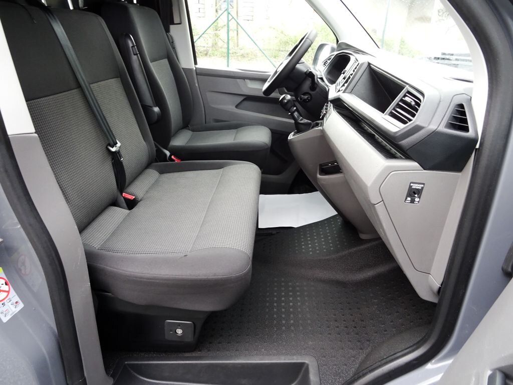 Volkswagen Transporter Skříň 2,0 l 110 kw