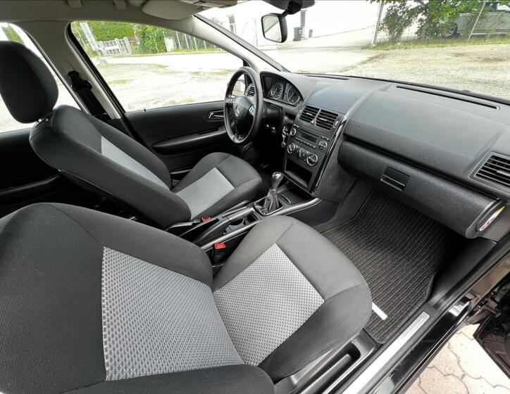 Mercedes-Benz Třídy A 25