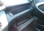 Toyota RAV4 Kombi 2,0 l 112 kw