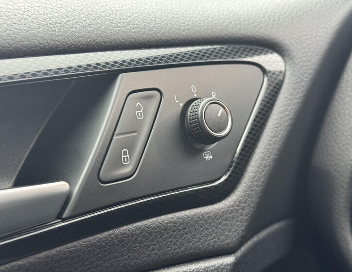 Volkswagen Golf Hatchback 1,4 l 103 kw