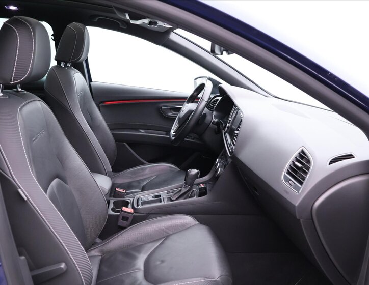 Seat Leon Kombi 2,0 l 221 kw