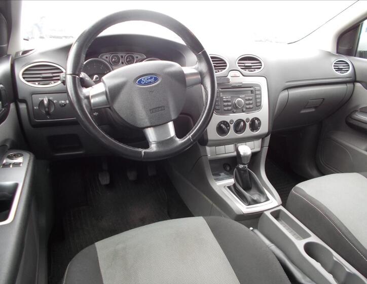 Ford Focus 15