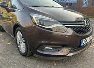 Opel Zafira 8