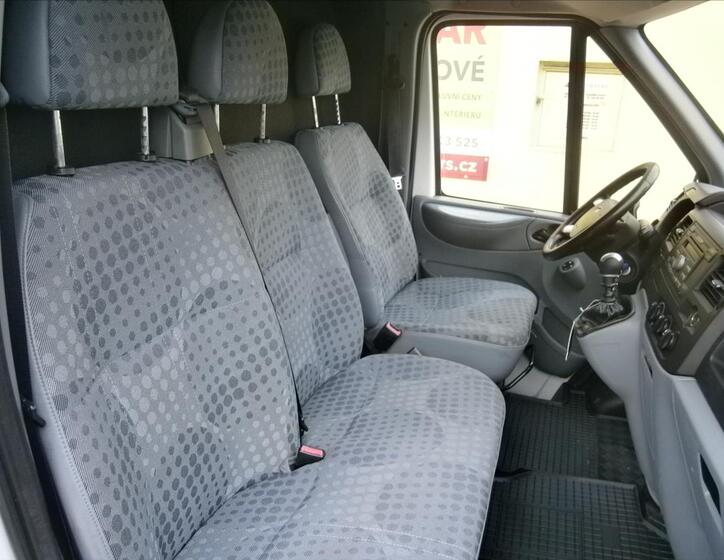 Ford Transit 9