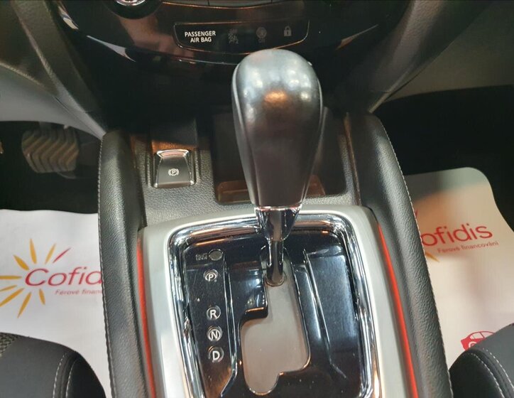 Nissan Qashqai SUV / Terénní 1,6 l 96 kw