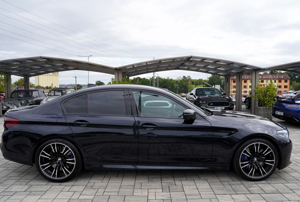 BMW M5