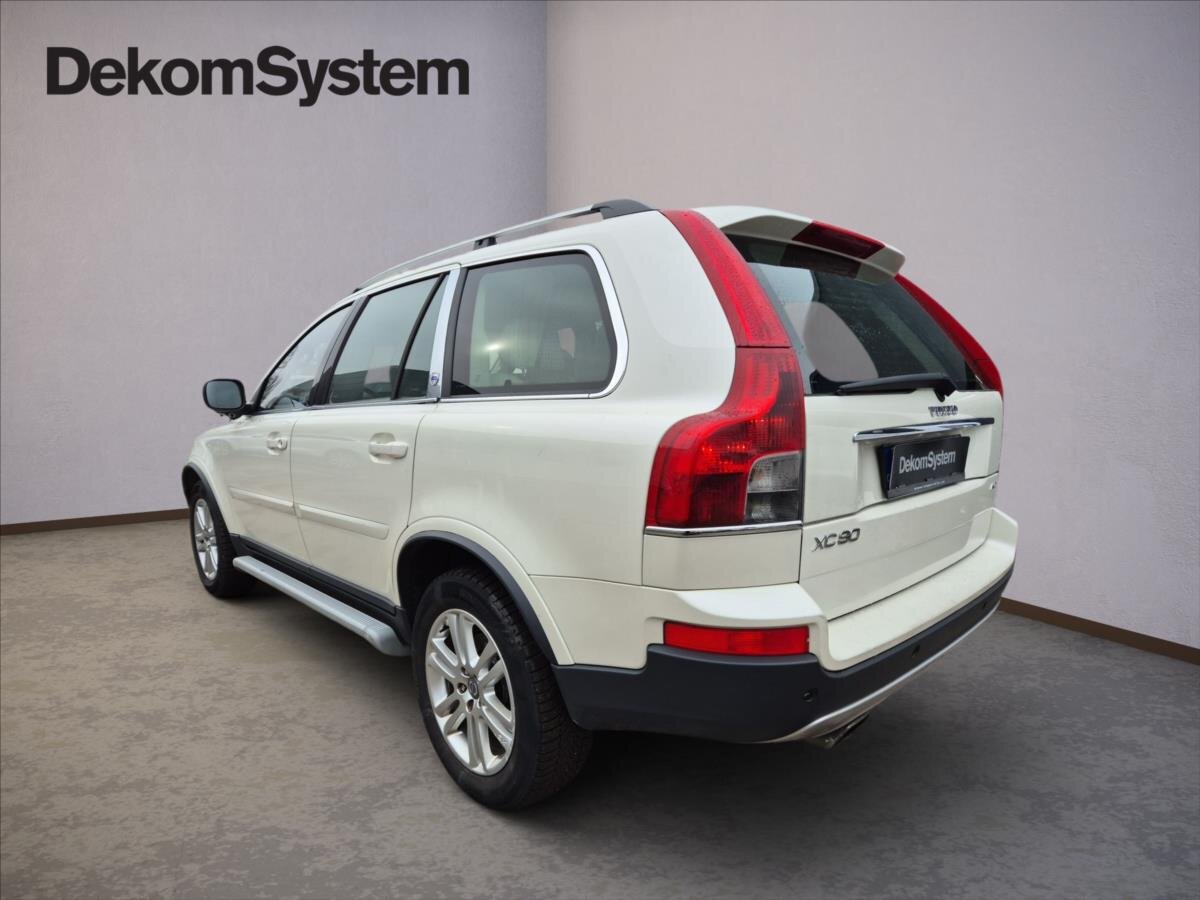 Volvo XC90 SUV 2,4 l 136 kw