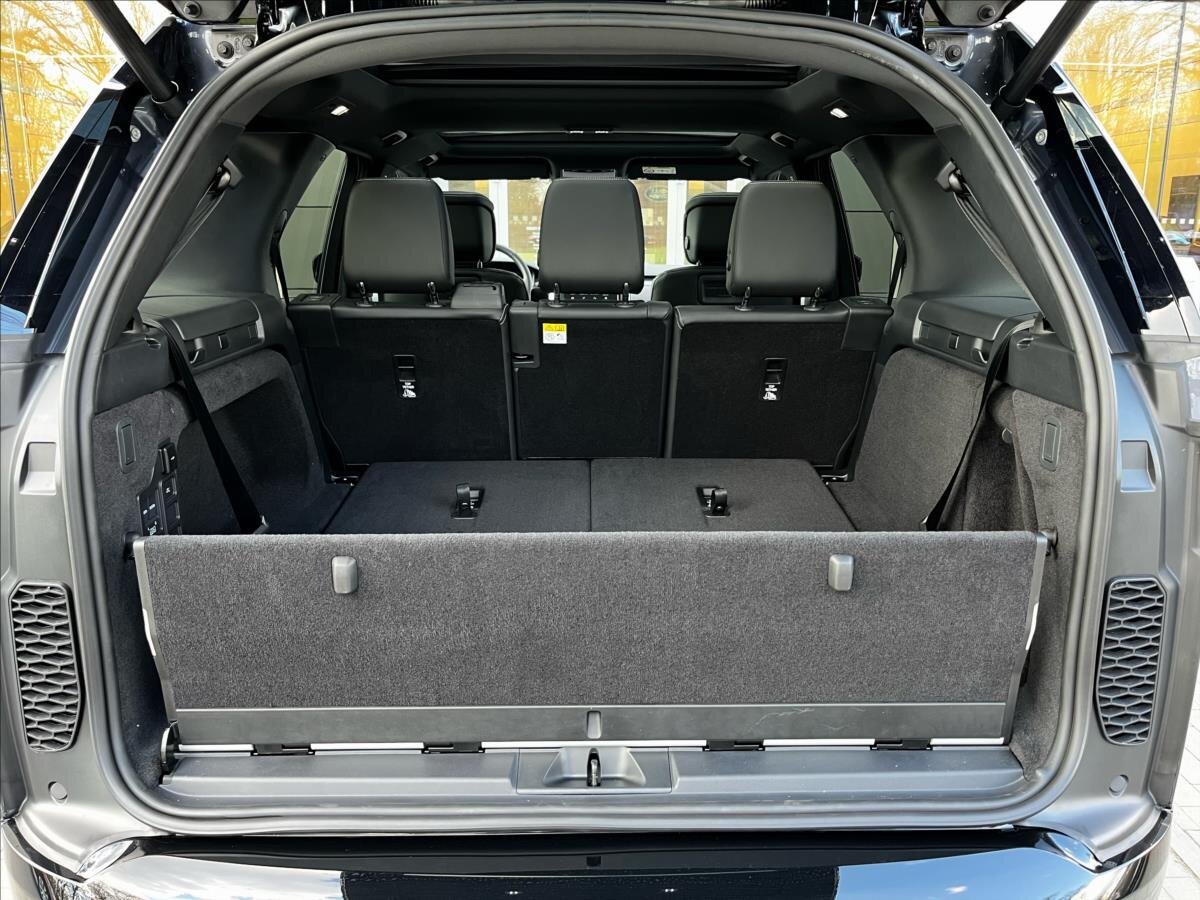 Land Rover Discovery SUV / Terénní 3,0 l 257 kw